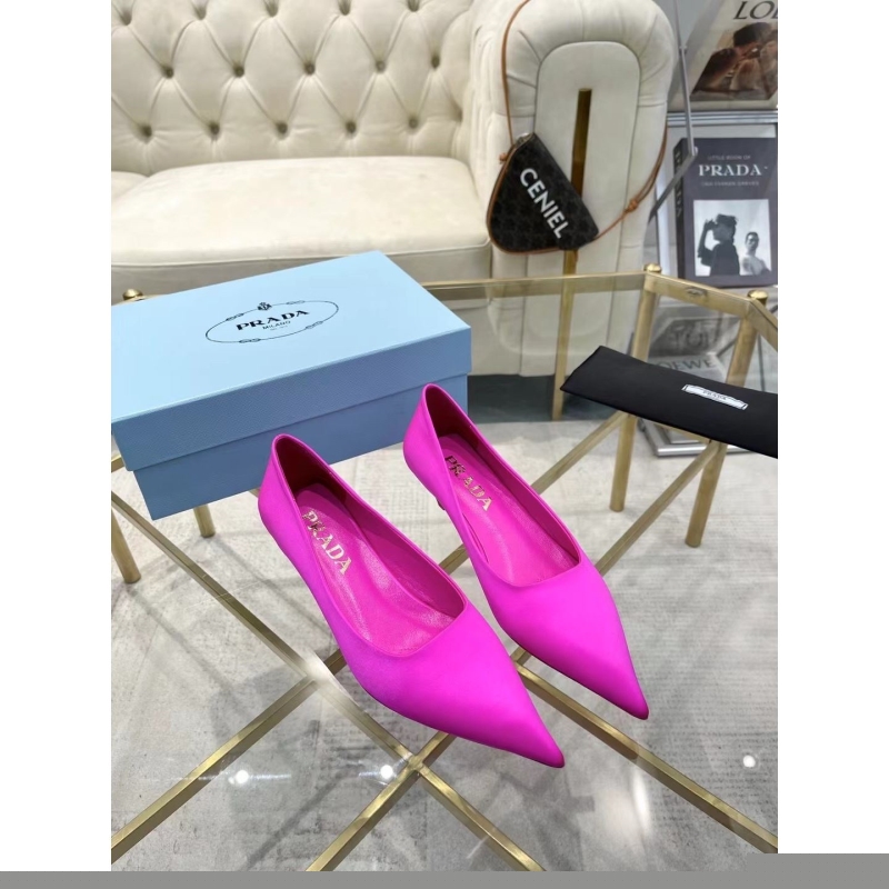 Pra*a high heels